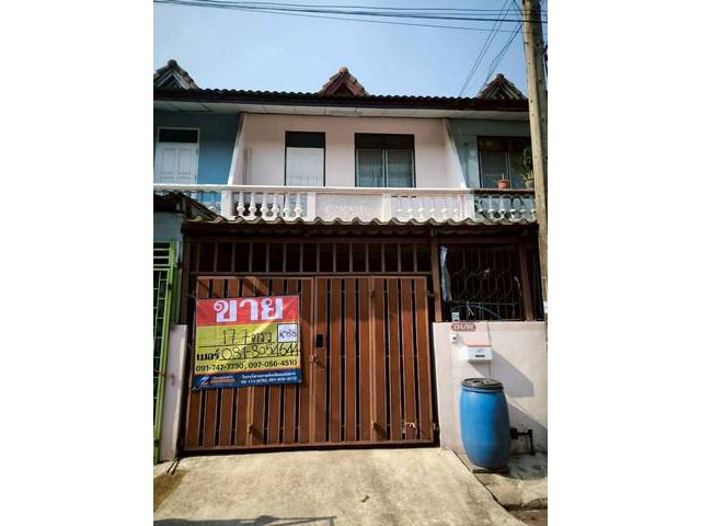 ขายทาวเฮาส์ 2ชั้นครึ่ง หมู่บ้านอิ่มอัมพร 9 ซอยวิรุณราษฎร์