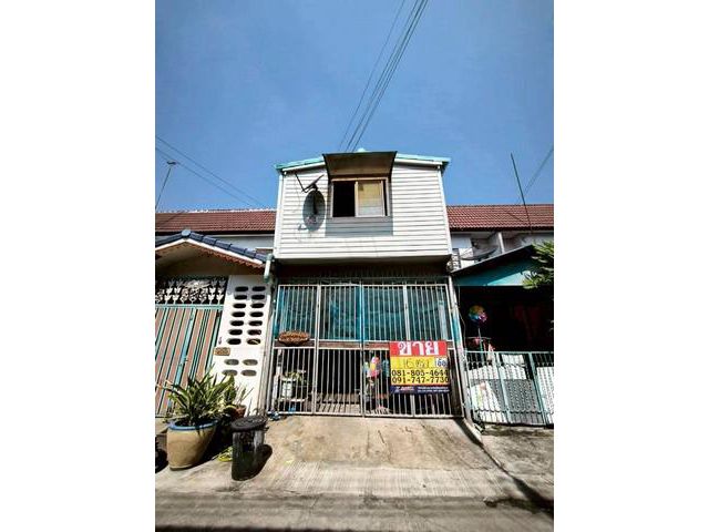 ขายทาวเฮาส์ 2 ชั้น หมู่บ้านฟ้าใส ถนนเศรษฐกิจ เมืองสมุทรสาคร