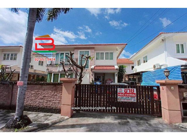 บ้านเดี่ยว เนื้อที่ 57.4 ตร.ว. โครงการ คาซ่าวิลล์ วัชรพล-สุขาภิบาล 5 (สุขาภิบาล 5 ซอย 71) ถนนพหลโยธิน แขวงออเงิน เขตสายไหม
