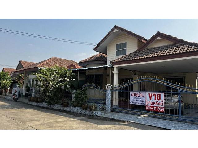 ขายบ้านในหมู่บ้านชลลดา3 ราคา2.8ลใกล้ห้างสรรพสินค้าโรบินสันสระบุรี