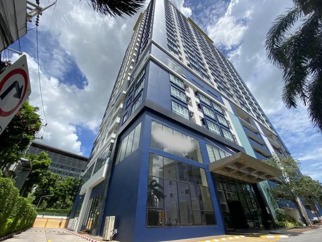 ขายคอนโด เนื้อที่เยอะ Ladda Condo View ศรีราชา 2 ห้องนอน วิวทะเล
