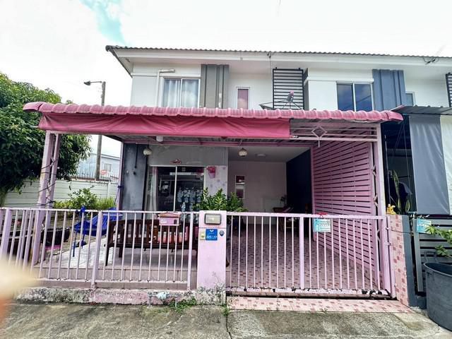 Vายบ้านTownhouseหลังริม มีพื้นที่เหลือให้ทำสวนใจกลางเมือง