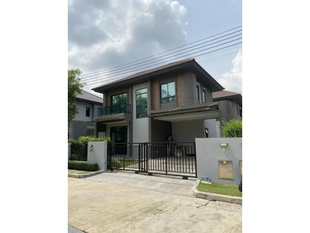 ขายบ้านเดี่ยว 2 ชั้น เนื้อที่ดิน 50 ตารางวา โครงการ Venue Rama 9 โดย SC Asset  ทำเลถนนกรุงเทพกรีฑาตัดใหม่ เขตสะพานสูง