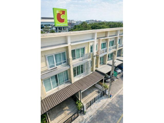 ทาวน์โฮม 3ชั้น BIG C ประชาอุทิศ ตลาดทุ่งครุ 800 ม.3นอน 3น้ำ