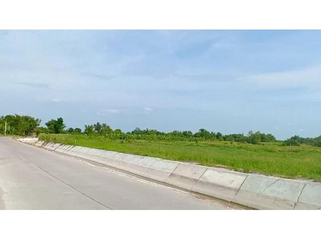 ขายที่ดินสวยหนองบอนแดง 5 ไร่ เหมาะทำโรงงาน ใกล้ตัวเมืองบ้านบึง7กม. ติดลำราง จ.ชลบุรี