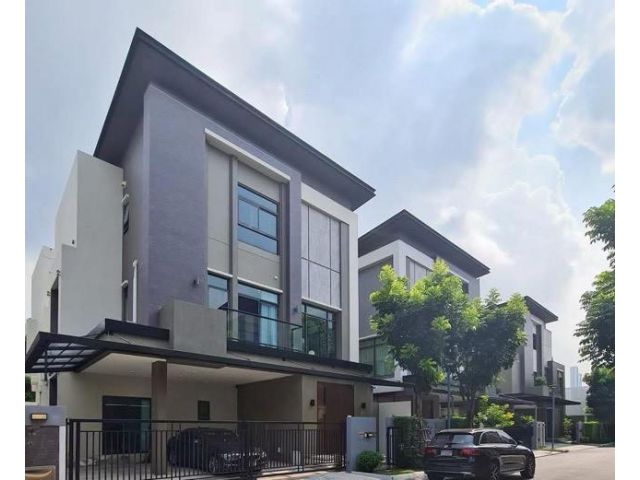ให้เช่าบ้านเดี่ยวหรู 3 ชั้น ตกแต่งครบ พร้อมเฟอร์นิเจอร์ โครงการ The Gentry Sukhumvit 101 ใกล้ BTS ปุณณวิถี
