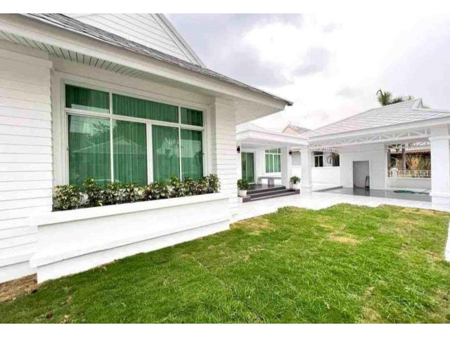 H1062 บ้านเดี่ยวชั้นเดียวให้เช่า 3 ห้องนอน 3 ห้องน้ำ ซอยสยามคันทรี่คลับ