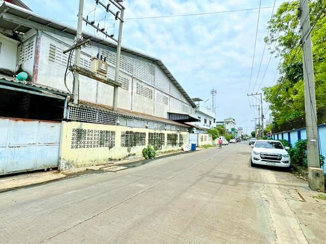 ถ.เศรษฐกิจ กฟภ. กระทุ่มแบน 500 ม โรงงาน ให้เช่า 4 นอน รง4.1300 ตร