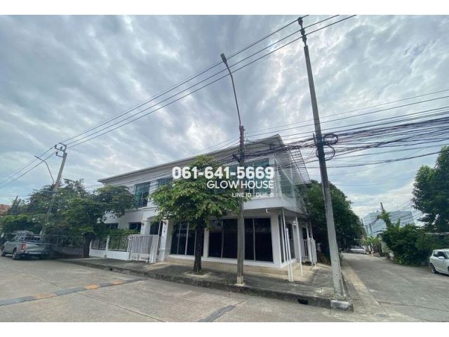 ให้เช่าหรือขายบ้านเดี่ยว 2 ชั้น | สัมมากร รามคำแหง | บ้านดีไซน์มินิมอล  พื้นที่ใช้สอยกว่า 200 ตร.ม. | 3 ห้องนอน | 4 ห้อง