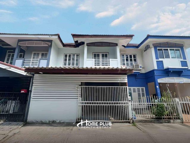 ทาวน์โฮม 2 ชั้น หมู่บ้านพรธิสาร 5 คลอง 7 ธัญบุรี ปทุมธานี