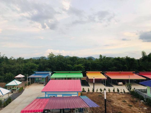 ขายที่ดินมีสวนและกิจการเล็กๆ ชนแดน เพชรบูรณ์  เพชรบูรณ์เป็นเมืองหมายปองของ ผู้ที่ต้องการความสงบ อากาศดีมาก ปลอดควันพิษ