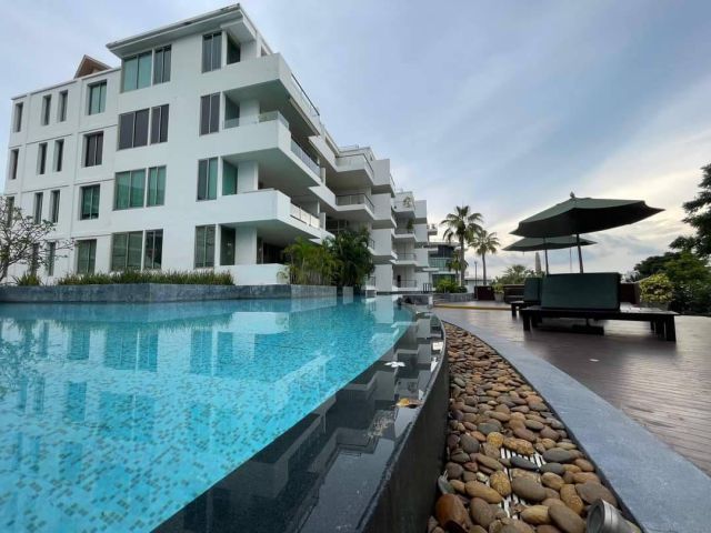 ขายคอนโดหรูติดชายหาดพัทยา ห้องDuplex โครงการThe Sanctuary WongAmat ติดทะเล