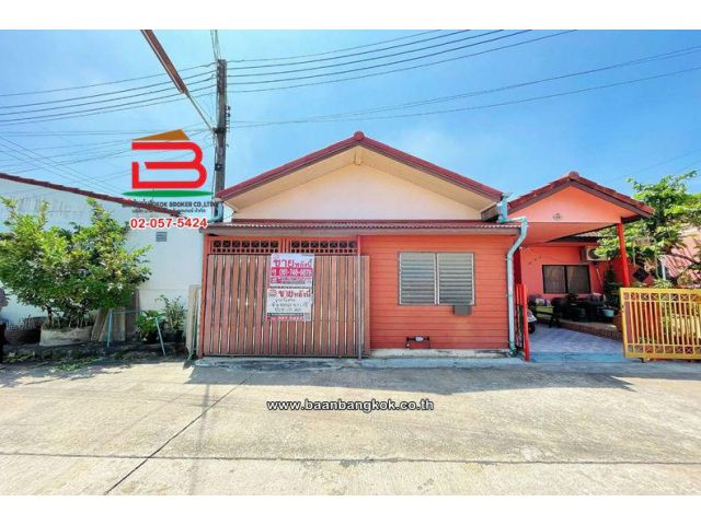 ทาวน์เฮาส์ 18 ตร.ว. หมู่บ้านเรือนสุข 2 รังสิต-คลอง 8 (ซอย 28) ถนนรังสิต-นครนายก ตำบลลำผักกูด อำเภอธัญบุรี ปทุมธานี