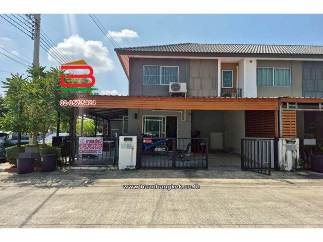 ทาวน์เฮาส์ เนื้อที่ 26.4 ตร.ว. หมู่บ้านพฤกษา 118 (ซอยเลียบวารี 5) ติดบิ๊กซีหนองจอก แขวงกระทุ่มราย เขตหนองจอก