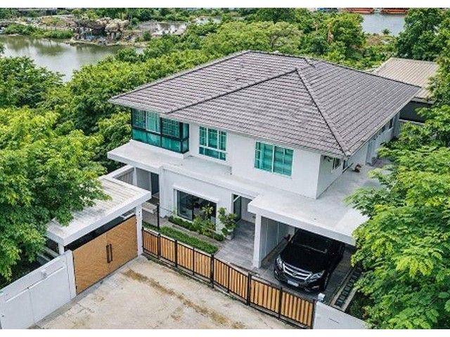 บ้านเดี่ยวให้เช่า Habitia Vent ปัญญาอินทรา5 ห้องนอน 3 ห้องน้ำ เฟอร์นิเจอร์ครบ พร้อมอยู่ ใกล้ ซาฟารี เวิด์ล และแฟชั่น ไอส