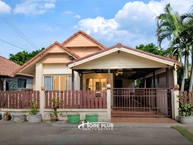 บ้านเดี่ยว หมู่บ้านเพ็ญศิริ เพลส สุวินทวงศ์–สุวรรณภูมิ ถนนสุวินทวงศ์ 45