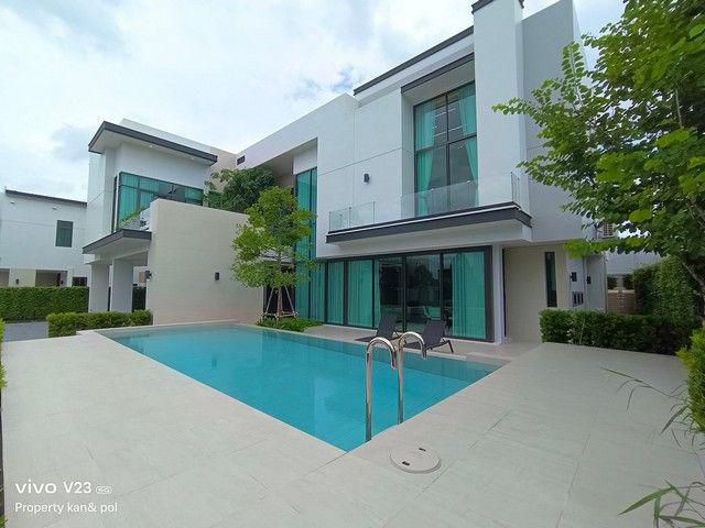 ขายบ้านเดี่ยวหรู Private Pool Villa บ้านใหญ่ 238 ตร.ว. พื้นที่ใช้สอยกว่า 720 ตร.ม. มาพร้อม 4 ห้องนอน* และที่จอดรถมากกว่า