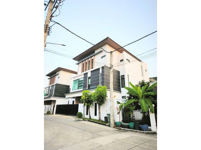 ขายบ้านเดี่ยว เกศินีวิลล์ 92 ตรว ใกล้ รร นานาชาติ KIS