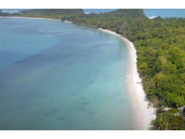 ที่ดินติดทะเลบนเกาะ นั่งเรือจากเกาะสมุย20นาที เหมาะสร้างรีสอร์ทหรู
