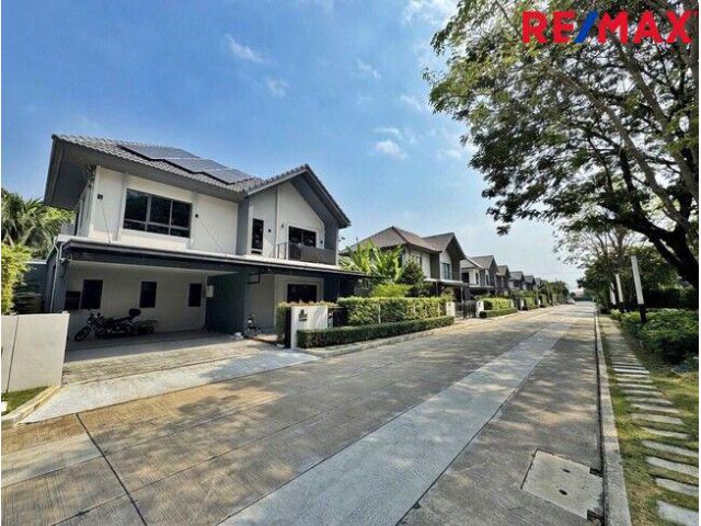 ขายขาดทุนกว่าล้าน! บ้านเดี่ยว Venue Flow แจ้งวัฒนะ หลังใหญ่ 73 ตร.ว. ตำแหน่ง Rare Item วิวสวนส่วนกลางหน้าบ้าน (ไม่ชนใคร)