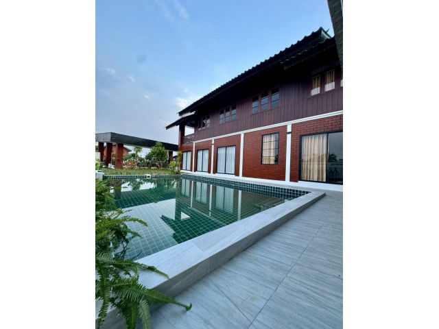 ️ขาย Pool Villa Modern Lanna Luxury ใกล้เมืองเชียงใหม่ เนื้อที่ 200 ตารางวา 5 ห้องนอน ตำบลขัวมุง อำเภอสารภี