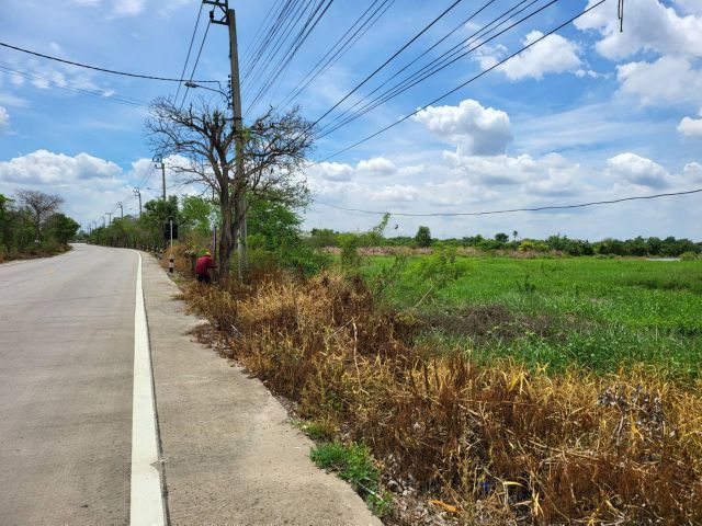 ขายที่ดิน 4 ไร่ นนทบุรี ราคาถูก แปลสวยติดถนน