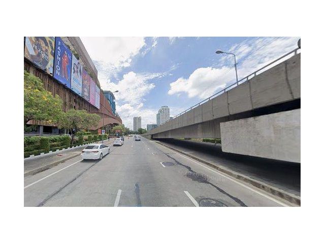 ขายอพาร์ทเม้นท์ 8 ชั้น ใจกลางสาทร Yield 8 %