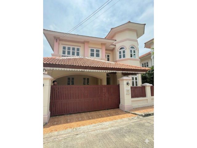 บ้านเดี่ยวให้เช่า ภัสสร 4 คลอง 3 5ห้องนอน 3ห้องน้ำ