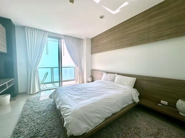 For sale condo The Riviera Wongamat Naklua Soi 16, North Pattaya (S03-2657)