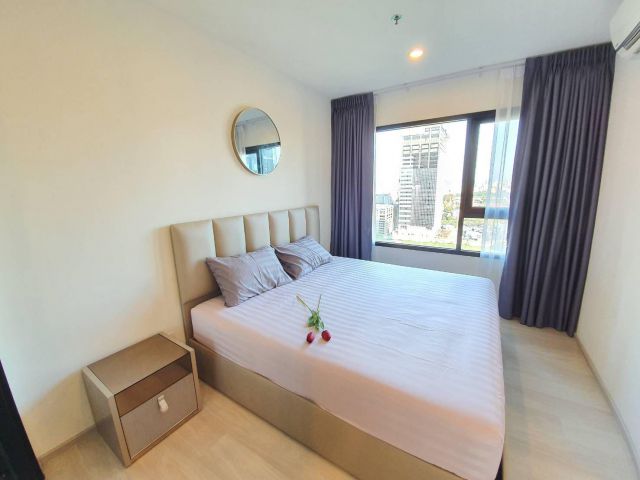 For Rent Condo Life Asoke Fully Furnished(S15-42174)