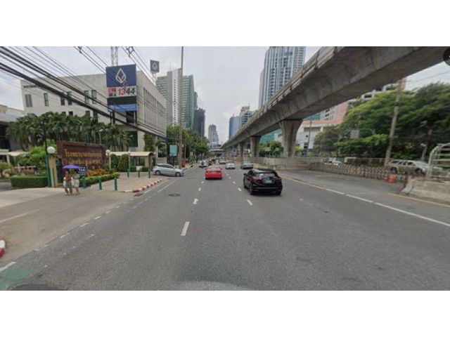 ขายที่ดินพร้อมสิ่งปลูกสร้าง ใจกลางสาทร ติด BTS เซนต์หลุยส์ ผังสีแดง พ.5