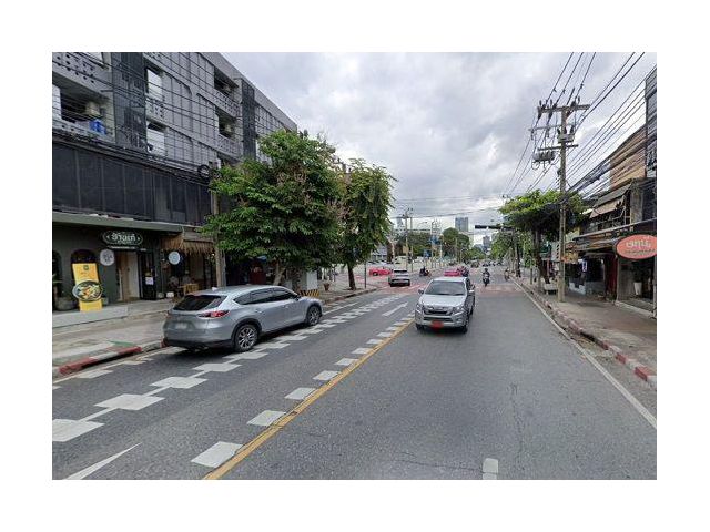 ขายที่ดินพร้อมสิ่งปลูกสร้าง ทำเลดี ถนนกว้าง โซนนางลิ้นจี่