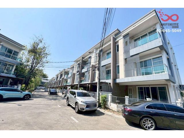 ขายทาวน์โฮม 3 ชั้น 50 ตรว. ทาวน์พลัส เอ็กซ์ ลาดพร้าว ประดิษฐ์มนูธรรม ใกล้ทางด่วนรามอินทรา - อาจณรงค์