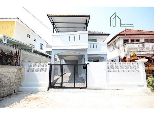 บ้านแฝด 2 ชั้น หลังมุม อัมพร ซอยเทิดราชัน 17 ถนนวิภาวดี รีโนเวทใหม่