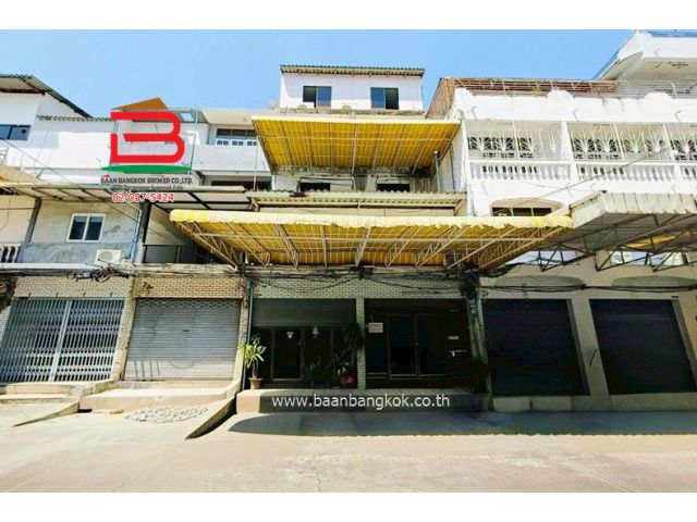 อาคารพาณิชย์ ลาดพร้าว 45 (ใกล้ตลาดสะพาน 2) เนื้อที่ 42 ตรว. ถนนลาดพร้าว แขวงสามเสนนอก เขตห้วยขวาง