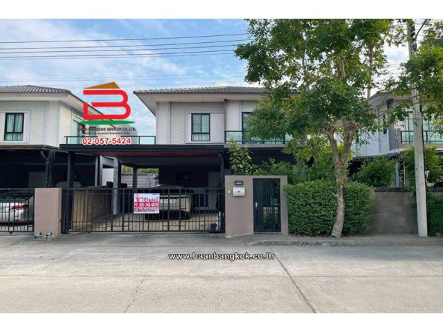 บ้านแฝด เนื้อที่ 39.7 ตรว. โครงการ เดอะ แพลนท์ รังสิต คลอง 4-วงแหวน ถนนเลียบคลอง 4 ตำบลคลองสี่ อำเภอคลองหลวง ปทุมธานี