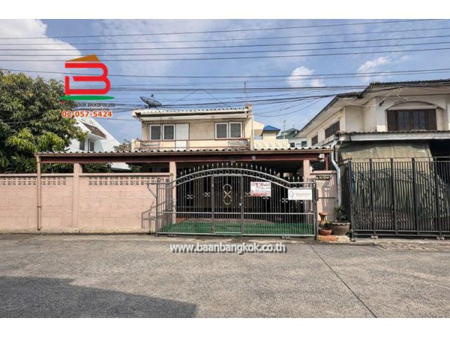 บ้านเดี่ยว หมู่บ้าน อมรพันธ์นคร 8 เนื้อที่ 55 ตรว. ซอยสวนสยาม 9 (แยก 4) รามอินทรา-เสรีไทย แขวงคันนายาว เขตคันนายาว