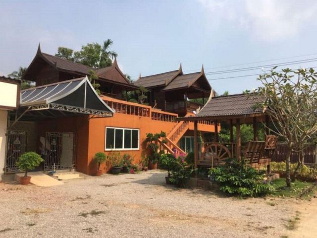 PK994ขาย/ให้เช่า ที่ดินพร้อมบ้านทรงไทย และสวนมะพร้าว บางคนที สมุทรสงคราม