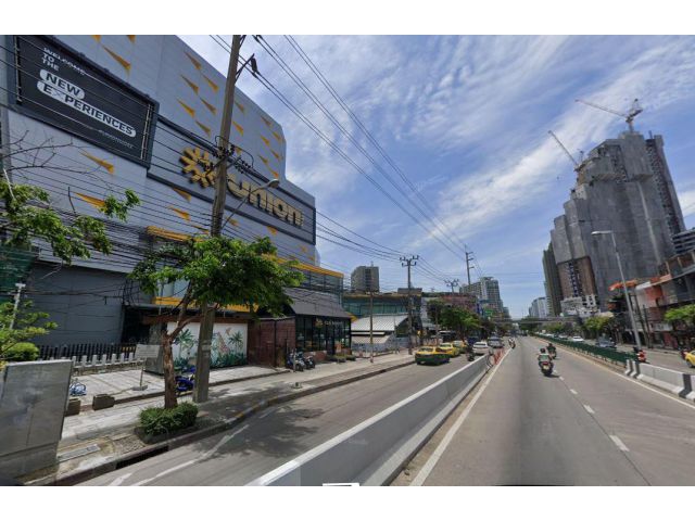ขายด่วน ที่ดินลาดพร้าว ซอย 1 ราคาถูก ใกล้ MRT พหลโยธินและเซ็นทรัลลาดพร้าว