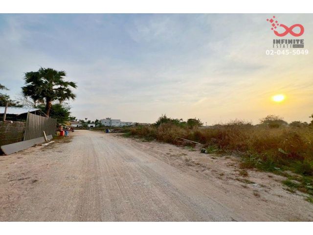 ขายที่ดิน 50 ตร.ว.พรประภานิมิตร 33 พัทยา-บางละมุง ชลบุรี ถมแล้ว