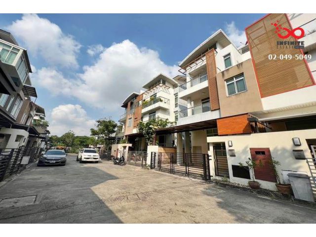 ขายบ้านเดี่ยว 3ชั้น ไอริส เรสซิเดนซ์ ประดิษฐ์มนูธรรม - ลาดพร้าว ซอยร่วมน้ำใจ ใกล้รถไฟฟ้า
