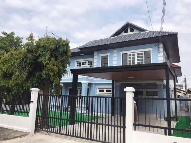 ให้เช่าบ้านเดี่ยวหมู่บ้านมณียา รัตนธิเบศว์ 3 ห้องนอน 2 ห้องน้ำ เฟอร์นิเจอร์และเครื่องใช้ไฟฟ้าครบ ใกล้รถไฟฟ้า (RH1481)