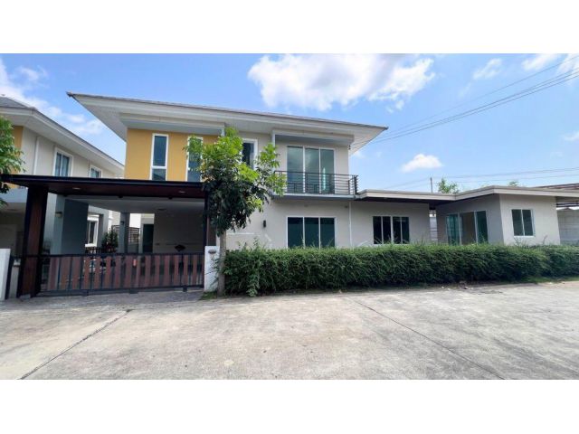 บ้านเดี่ยวหลังใหญ่ ทำเลดี ใจกลางบ้านฉาง ระยอง