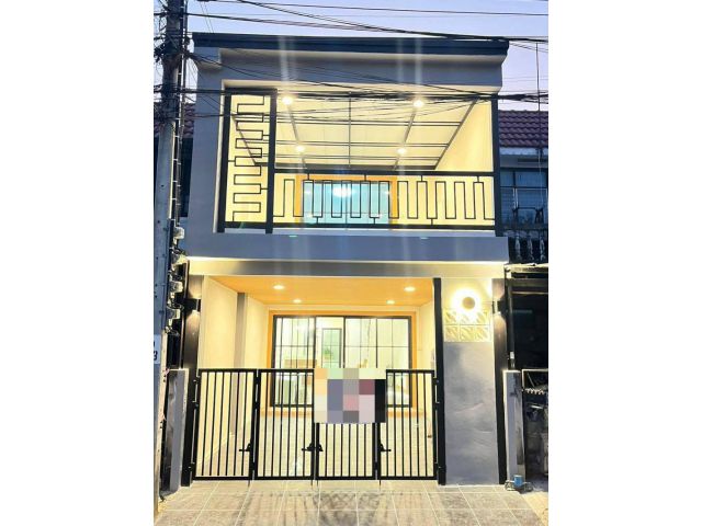 หมู่บ้านพระปิ่น3 บางใหญ่ ทาวน์เฮาส์ 2 ชั้น มีระเบียงด้านหน้า ใกล้ทางด่วน มอเตอร์เวย์ M81บางใหญ่-กาญจนบุรี