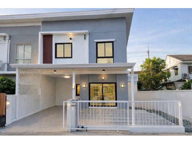 หมู่บ้านพฤกษา64/2  คลองสาม คลองหลวง ทาวน์เฮาส์ 2 ชั้น หลังมุม ตกแต่งใหม่พร้อมอยู่ บ้านสวย ทำเลดี