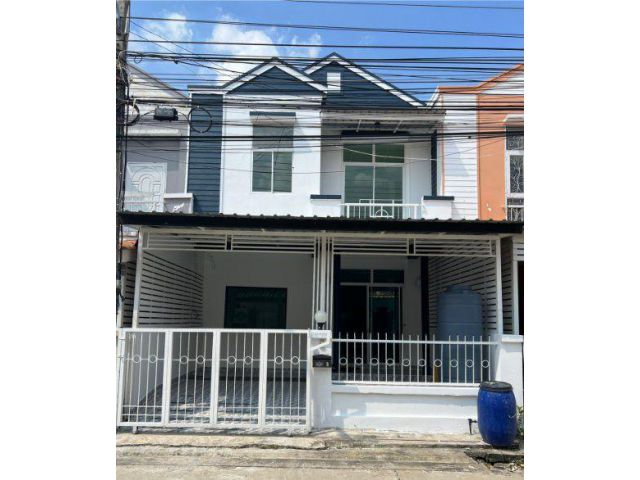 ขายทาวน์เฮ้าส์ 20 ตรว. หมู่บ้านวรารักษ์ รังสิต ต.คลองสาม อ.คลองหลวง จ.ปทุมธานี