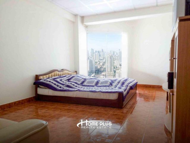 ริมหาด จอมเทียน คอนโดมิเนียม (Rimhaad Jomtien Condominium)
