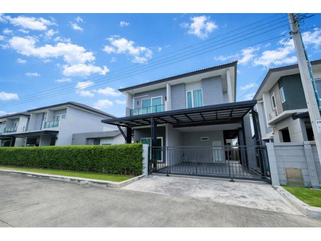 บ้านใหม่กริ๊บ ทำเลทอง กัลปพฤกษ์ ฟรี! เฟอร์ฯ ติดถนนเมน ราคาดีสุดในโครงการ