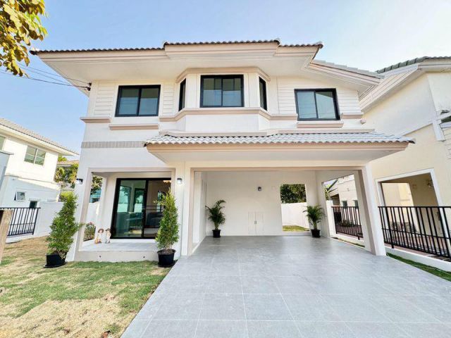 หมู่บ้านพฤกษ์ลดา คลองถนน วงแหวน–รัตนาธิเบศร์ บ้านเดี่ยว 2 ชั้น ถนนเมน ตกแต่งใหม่พร้อมอยู่