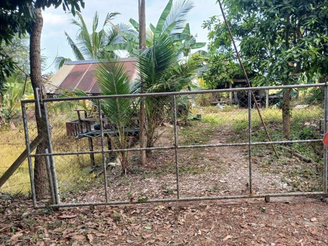 ขายที่ดินตำบลน้ำแพร่ หางดงตรงข้ามโรงเรียนปัญญาเด่น